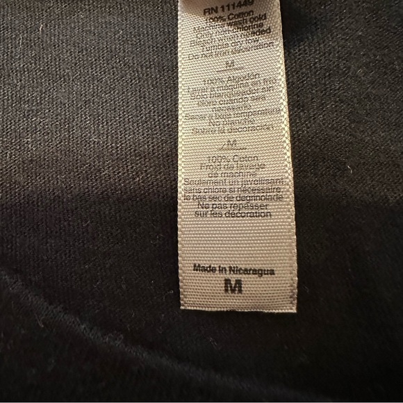 Next Level Apparel Pittsburgh Penguins Blk Graphic short sleeve TShirt Sz M NWOT - Picture 7 of 9